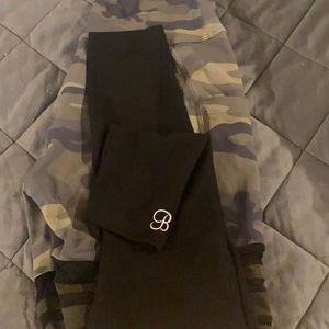 Bombshell Sportswear Camo leggings